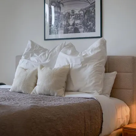 بيت للعطل Wohnkultur - Fuer 10 Mit Garten, Parkplatz, 5 Schlafzimmer *